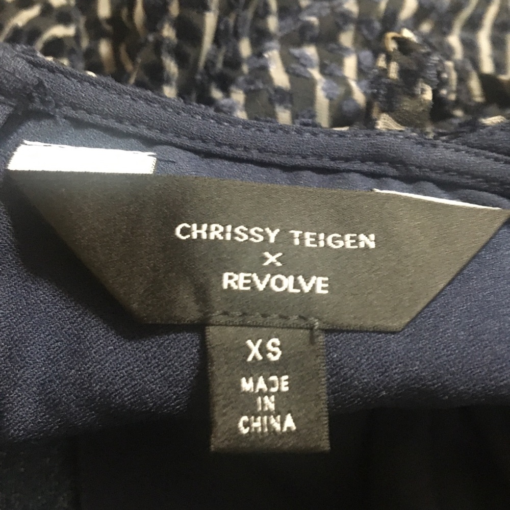 ❌Sold!❌ Chrissy Teigen x Revolve Dominic Midi - Picture 8 of 11